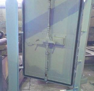 Защитно-герметические-двери-310×300